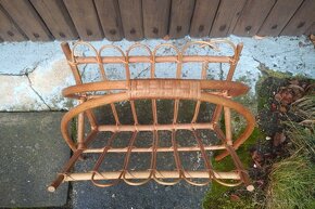 Držák na noviny - 3