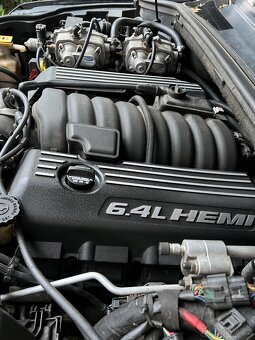 Jeep Grand Cherokee SRT 8 , 6.4 l , LPG,44 - 3