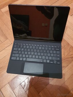 Samsung Galaxy Tab S9 FE+ s klávesnicí - 3