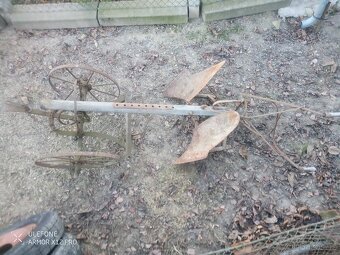 Prodám koňský pluh. - 3