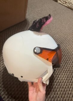 Dětská lyžařská helma, přilba se stitem - 3