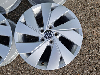 5x112 r17 et46 alu disky kola volkswagen golf 8 škoda 17 vw - 3
