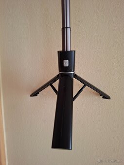 Teleskopická tyč tripod pro selfie foto s bluetooth černá - 3
