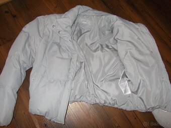 BUŘTÍKATÁ BUNDA DO PASU V.S/M - 3