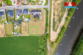 Prodej pozemku k bydlení, 604 m², Hořín - 3