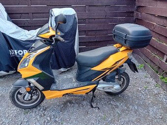 Prodám skútr - 3
