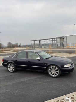 Audi S8 D2 - 3