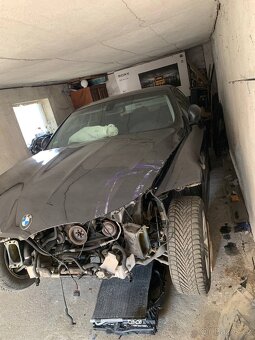 Bmw e90 na dily nebo oprava - 3