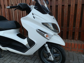 Piaggio X-Evo 125 (2010) - 3