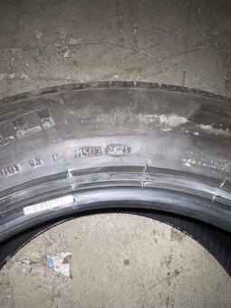 225/60R17 Pirell - 3