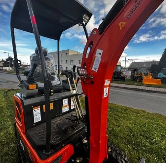 minibagr, pásový bagr, motor Kubota, 3 lžíce zdarma - 3