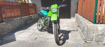 Kawasaki kmx 125 - 3
