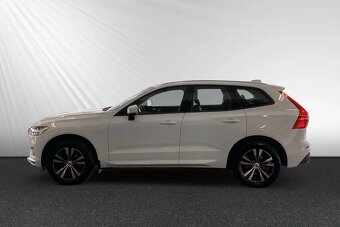 Volvo XC60 B4 AWD  Momentum Edition 2020 - 3