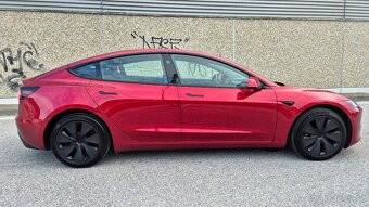 TESLA 3 LONG RANGE 5/2024 HIGHLAND 366KW, odpočet DPH , 4x4 - 3