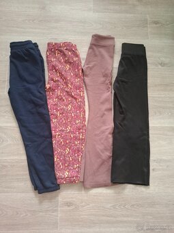 Mix dívčího oblečení 134/140 - 3
