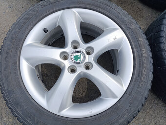 5x100 Škoda Fabia 6Jx15 ET43 č.5J0601025A alu disky - 3