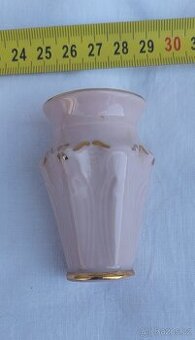 vázičky z růžového porcelánu - 3