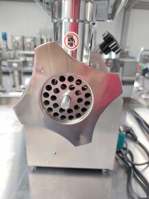 Mlýnek na maso 12 Řeznický vlček, Řezačka masa 12 - 3