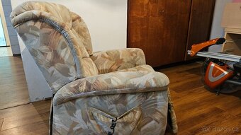 Polohovací elektrické křeslo - 3