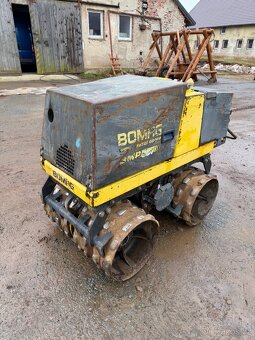Jezkovy valec Bomag BMP 851 1999 - 3