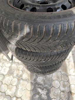 Kola Škoda Fabie 3 - 3