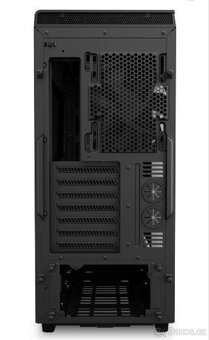 NZXT h440 - 3