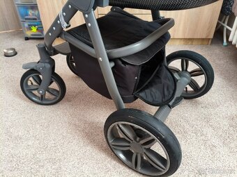 Kočárek Roan - 3