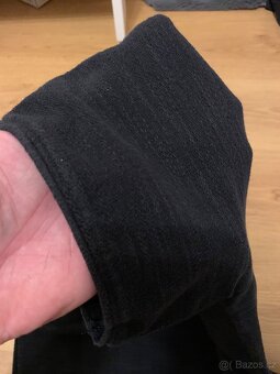 PRODÁM MÓDNÍ TRIČKO - ČERNÁ - 3