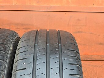 Letní Nexen 215/70/15C - 3