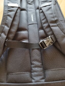 North Face - Batoh Jester - 3