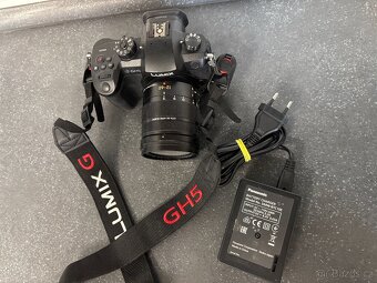 Digi fotoaparát PANASONIC LUMIX DC-GH5 + objektiv - 3