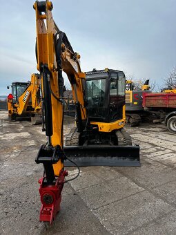 Jcb 65r1 - 3