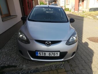 Mazda 2 - 3