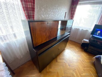 Starožitná skříň - 3