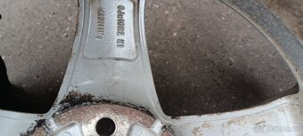 Alu kola 5x112 x16 - 3