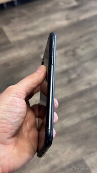iPhone Xr 128Gb - 3
