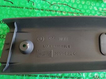 kryt sloupku B horní pravý Škoda Felicia před FL do 1297 6U0 - 3