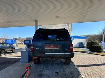 Náhradní díly Jeep Cherokee XJ 2.5tdi - 3