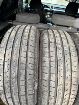 205/55R16 - 3