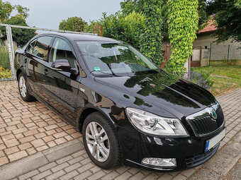 benzínová Škoda Octavia FAMILY 1.4 UNIKÁTNÍ STAV DSG automat - 3