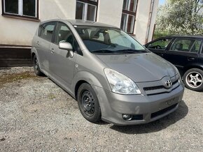 Toyota Corolla Verso 2.0D-4D-85 kw náhradní díly - 3