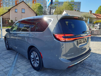 Chrysler Pacifica 3,6L V6 HYBRID, Top výbava, DVD+TV - 3