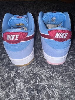 nike sb dunk philadelphia phillies - 3