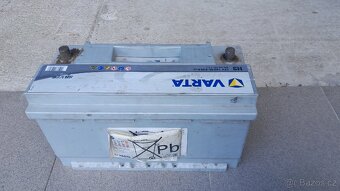 Autobaterie 12v 100Ah 830A - 3
