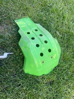 Kryt pod motor Kawasaki KX250F (2009–2016) - 3