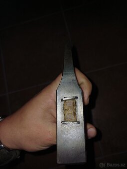 Prodam nemecke kladivo pre.horskych strelcov gbj WWII - 3