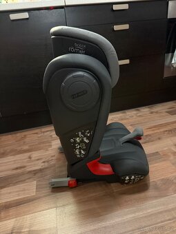 Autosedačka Britax Römer - 3