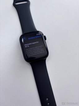 Apple watch series 7 45mm - 93% baterie - 3