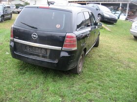 Prodám díly na Opel Zafira B 1.9 110kw R.V.2006 - 3