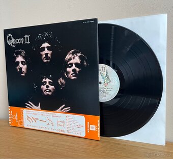 Queen - II - 3